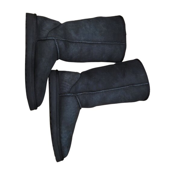 UGG Womens Size 7 Classic Tall II Black Sheepskin Shearling Fur Lined Boots - Picture 9 of 10